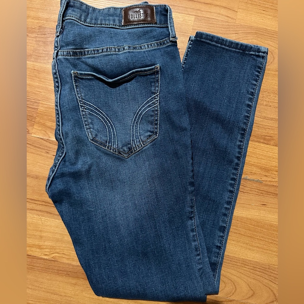 Hollister High-Rise super skinny